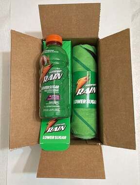 Limited Gatorade Rain Low Sugar Rain Berry Sport Drink and Branded Towel Set New